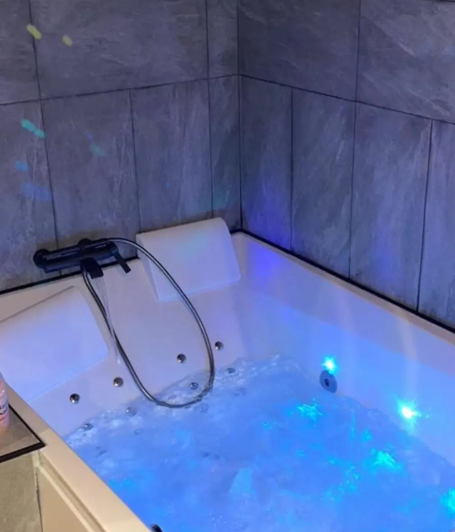 Bed & Breakfast Trinidad Suite Jacuzzi Aubagne Francie